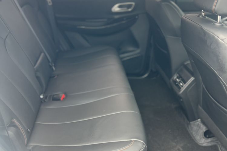 Used CHANGAN OSHAN X7 PLUS 2022 1.5T Blue Whale Edition Automatic Prestige Version Interior 2