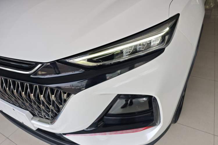 Used CHANGAN OSHAN X7 PLUS 2022 1.5T Blue Whale Edition Automatic Prestige Version Left Front Headlight