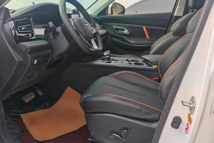 Used CHANGAN OSHAN X7 PLUS 2022 1.5T Blue Whale Edition Automatic Prestige Version Left Front Seat