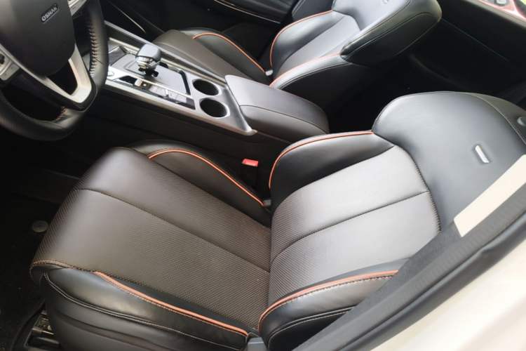 Used CHANGAN OSHAN X7 PLUS 2022 1.5T Blue Whale Edition Automatic ZhiZun Model Left Front Seat