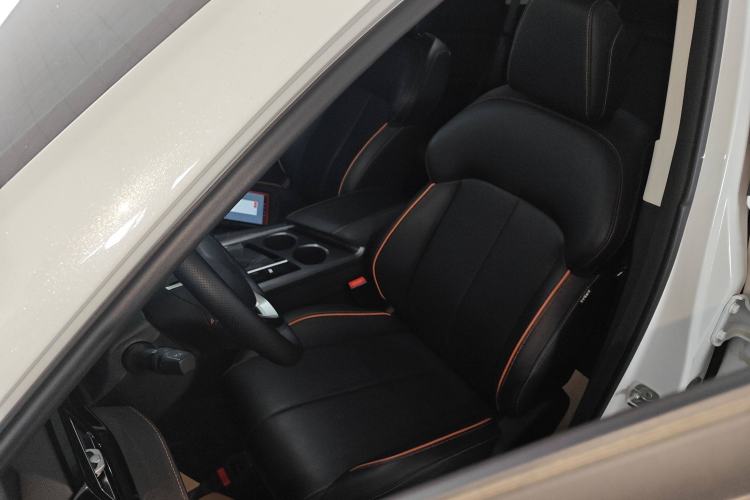 Used CHANGAN OSHAN X7 PLUS 2022 1.5T Blue Whale Edition Automatic Prestige Version Left Front Seat