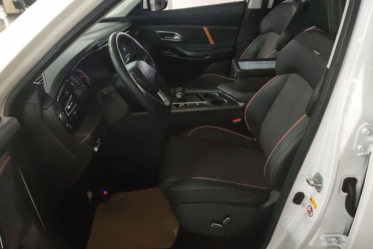 Used CHANGAN OSHAN X7 PLUS 2022 1.5T Blue Whale Edition Automatic ZhiZun Model Left Front Seat