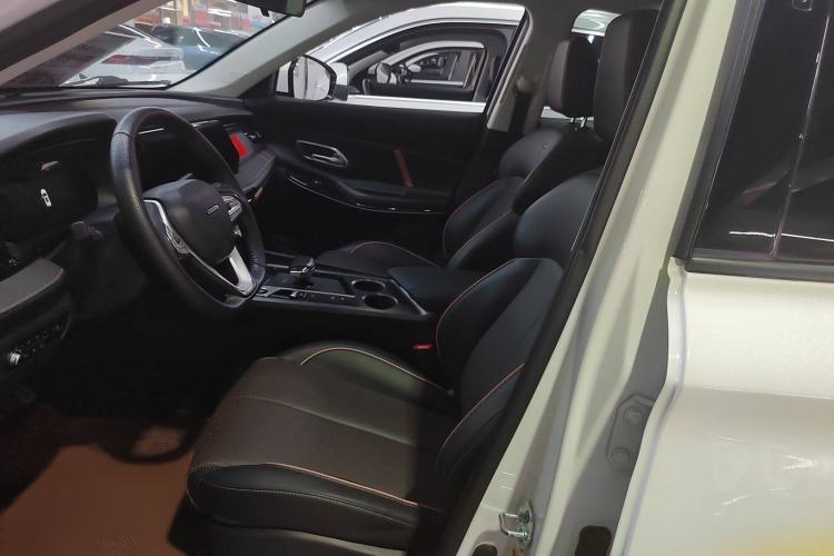 Used CHANGAN OSHAN X7 PLUS 2022 1.5T Blue Whale Edition Automatic Geeker Navigation Model Left Front Seat