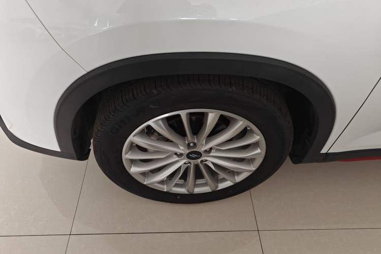 Used CHANGAN OSHAN X7 PLUS 2022 1.5T Blue Whale Edition Automatic Prestige Version Left Front Wheel Hub