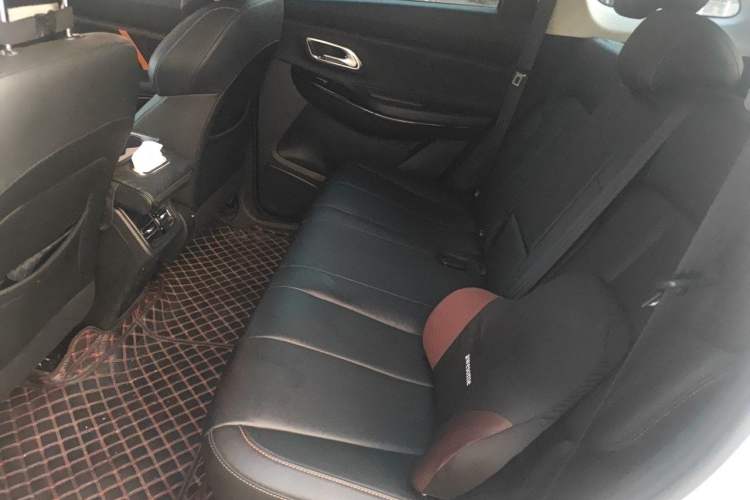 Used CHANGAN OSHAN X7 PLUS 2022 1.5T Blue Whale Edition Automatic Prestige Version Left Rear Seat