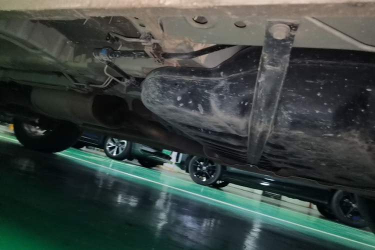 Used CHANGAN OSHAN X7 PLUS 2022 1.5T Blue Whale Edition Automatic Prestige Version Left Side Sill