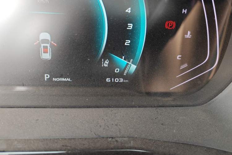Used CHANGAN OSHAN X7 PLUS 2022 1.5T Blue Whale Edition Automatic Prestige 7-Seater Odometer Close Up