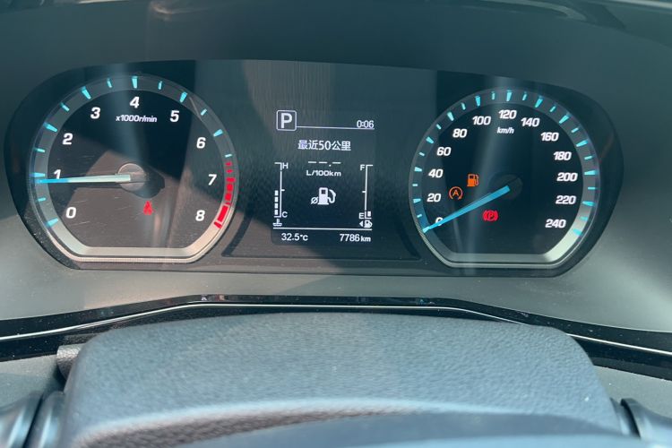 Used CHANGAN OSHAN X7 PLUS 2022 1.5T Blue Whale Edition Automatic Luxury Trim Odometer Close Up