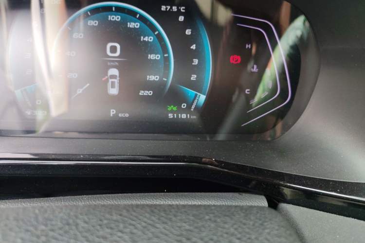 Used CHANGAN OSHAN X7 PLUS 2022 1.5T Blue Whale Edition Automatic Smart Luxury 7-Seater Odometer Close Up