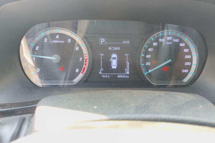 Used CHANGAN OSHAN X7 PLUS 2022 1.5T Blue Whale Edition Automatic Luxury Version Odometer Close Up