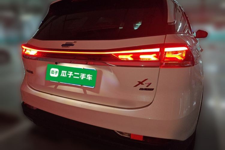 Used CHANGAN OSHAN X7 PLUS 2022 1.5T Blue Whale Edition Automatic Geeker Navigation Model Rear