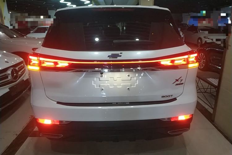 Used CHANGAN OSHAN X7 PLUS 2022 1.5T Blue Whale Edition Automatic Prestige Version Rear