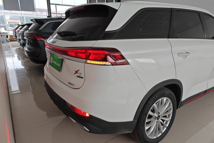 Used CHANGAN OSHAN X7 PLUS 2022 1.5T Blue Whale Edition Automatic Prestige Version Rear