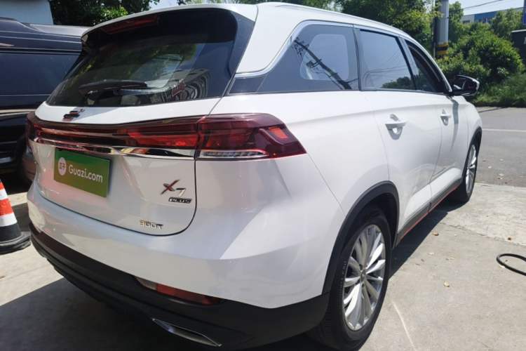 Used CHANGAN OSHAN X7 PLUS 2022 1.5T Blue Whale Edition Automatic ZhiZun Model Rear Right 45 Deg