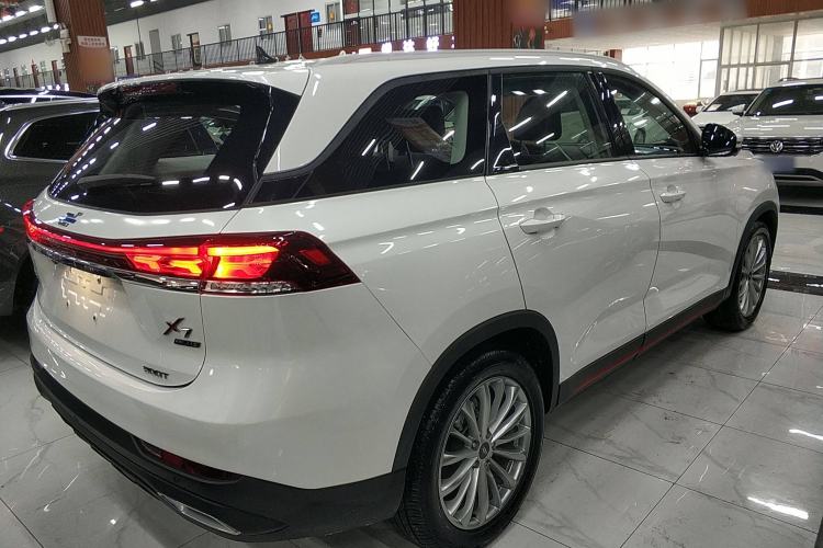 Used CHANGAN OSHAN X7 PLUS 2022 1.5T Blue Whale Edition Automatic Prestige Version Rear Right 45 Deg