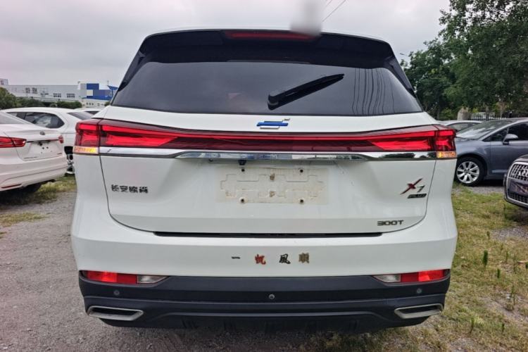 Used CHANGAN OSHAN X7 PLUS 2022 1.5T Blue Whale Edition Automatic Geeker Flagship Model Rear
