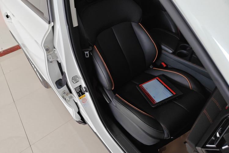 Used CHANGAN OSHAN X7 PLUS 2022 1.5T Blue Whale Edition Automatic Prestige Version Right Front Seat