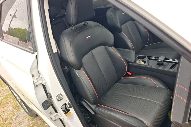 Used CHANGAN OSHAN X7 PLUS 2022 1.5T Blue Whale Edition Automatic Geeker Flagship Model Right Front Seat