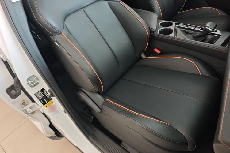 Used CHANGAN OSHAN X7 PLUS 2022 1.5T Blue Whale Edition Automatic Prestige Version Right Front Seat