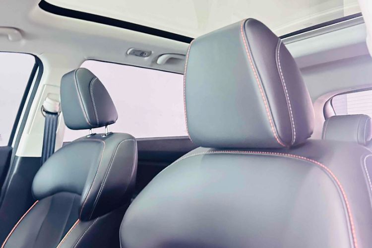 Used CHANGAN OSHAN X7 PLUS 2022 1.5T Blue Whale Edition Automatic Luxury Trim Roof