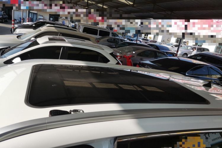 Used CHANGAN OSHAN X7 PLUS 2022 1.5T Blue Whale Edition Automatic Geeker Navigation Model Roof