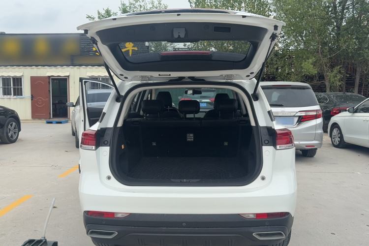 Used CHANGAN OSHAN X7 PLUS 2022 1.5T Blue Whale Edition Automatic Prestige Version Trunk