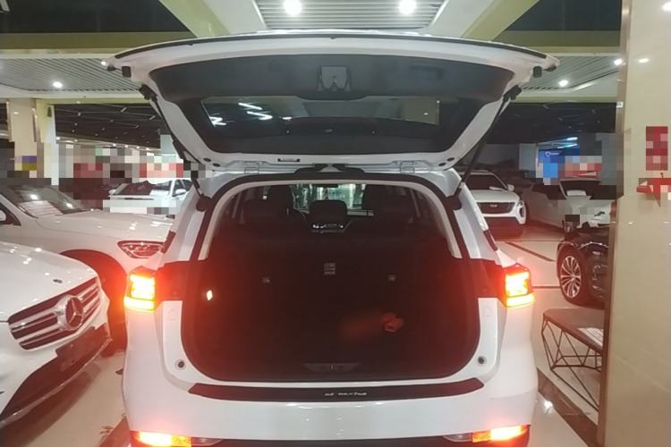 Used CHANGAN OSHAN X7 PLUS 2022 1.5T Blue Whale Edition Automatic Prestige Version Trunk