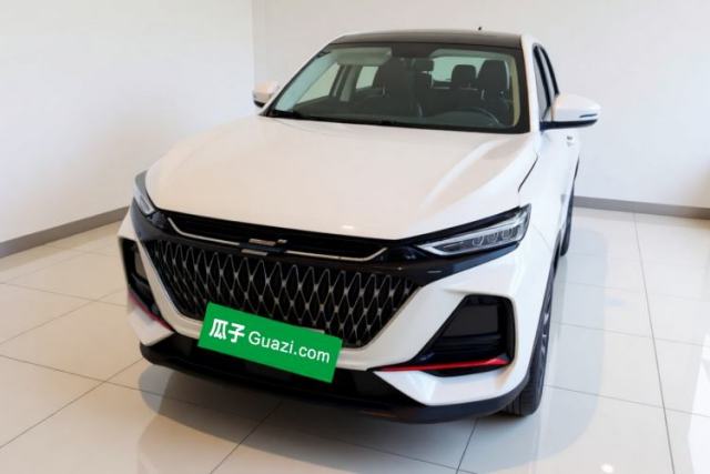 Ojetý CHANGAN OSHAN X7 PLUS 2022 1.5T Blue Whale Edition Automatic Luxury Trim