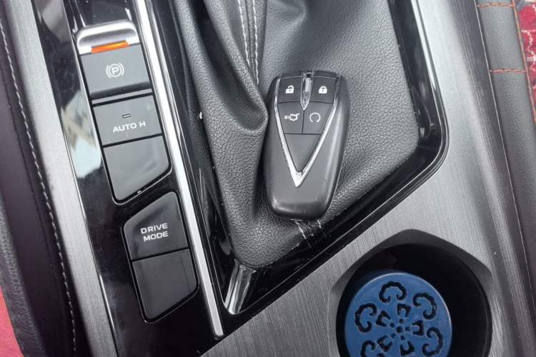 Used CHANGAN OSHAN X7 PLUS 2022 1.5T Blue Whale Edition Automatic Prestige Version Vehicle Key