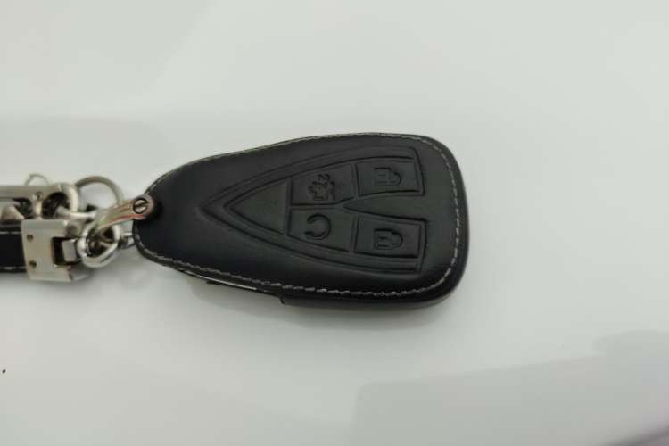 Used CHANGAN OSHAN X7 PLUS 2022 1.5T Blue Whale Edition Automatic Prestige Version Vehicle Key