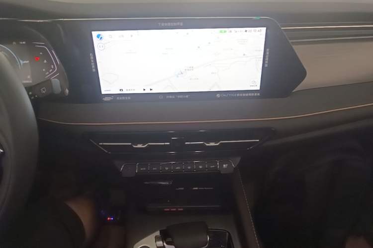 Used CHANGAN OSHAN X7 PLUS 2023 Enjoy Edition 1.5T Automatic Prestige Model Audio And AC Panel