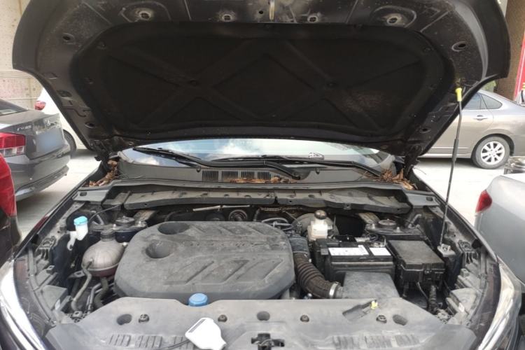 Used CHANGAN OSHAN X7 PLUS 2023 Enjoy Edition 1.5T Automatic Smart Version Engine Bay