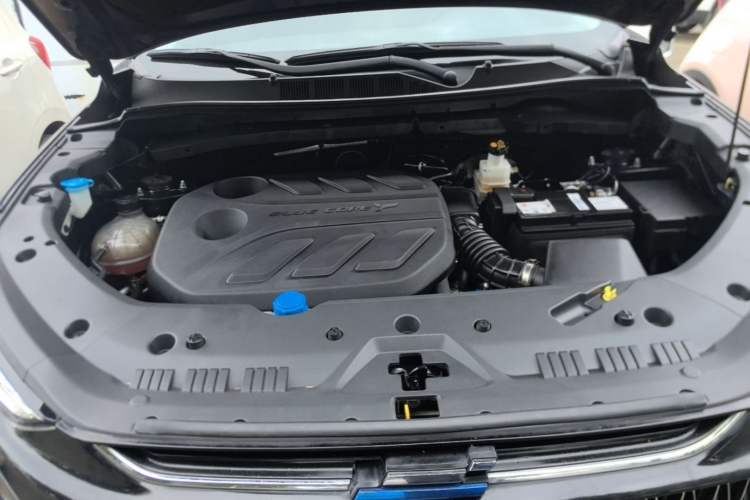 Used CHANGAN OSHAN X7 PLUS 2023 Enjoy Edition 1.5T Automatic Prestige Model Engine Bay