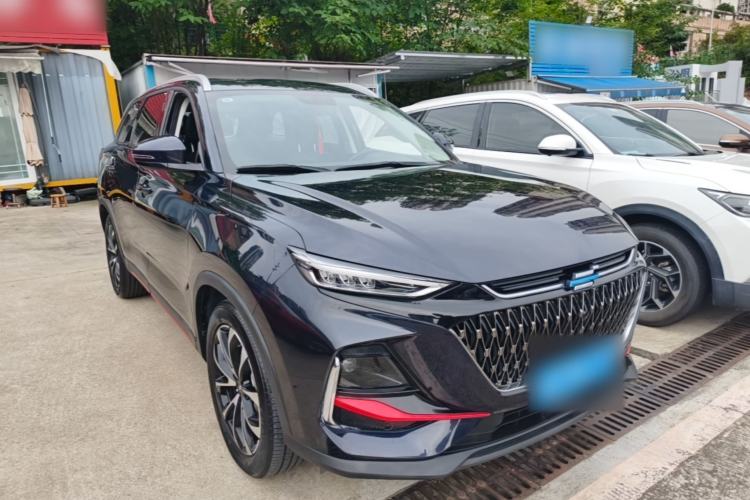 Used CHANGAN OSHAN X7 PLUS 2023 Enjoy Edition 1.5T Automatic Prestige Model Front Right 45 Deg