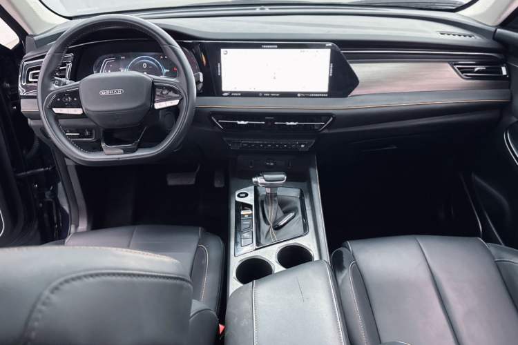 Used CHANGAN OSHAN X7 PLUS 2023 Enjoy Edition 1.5T Automatic Prestige Model Interior 1