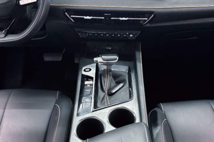 Used CHANGAN OSHAN X7 PLUS 2023 Enjoy Edition 1.5T Automatic Prestige Model Interior 4