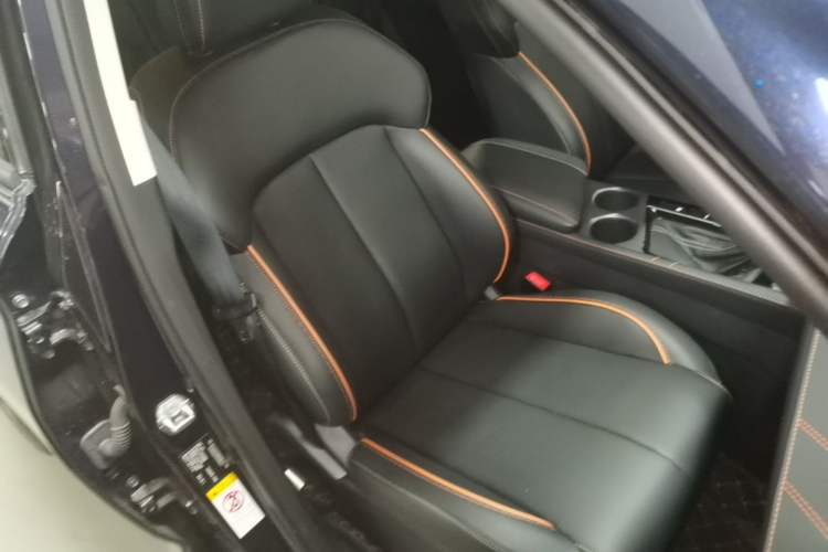 Used CHANGAN OSHAN X7 PLUS 2023 Enjoy Edition 1.5T Automatic Prestige Model Right Front Seat