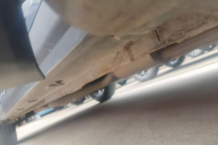 Used CHANGAN OSHAN X7 PLUS 2023 Enjoy Edition 1.5T Automatic Prestige Model Right Side Sill