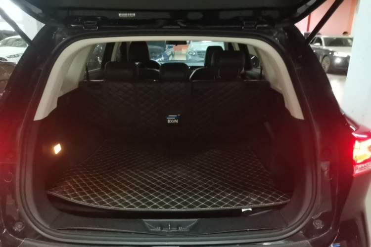 Used CHANGAN OSHAN X7 PLUS 2023 Enjoy Edition 1.5T Automatic Prestige Model Trunk