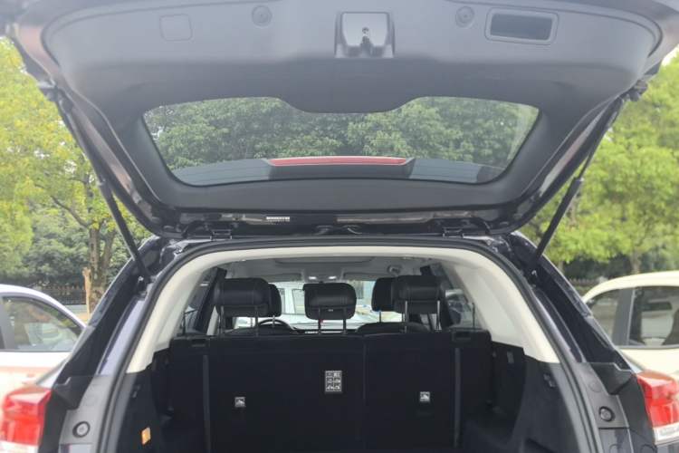 Used CHANGAN OSHAN X7 PLUS 2023 Enjoy Edition 1.5T Automatic Prestige Model Trunk
