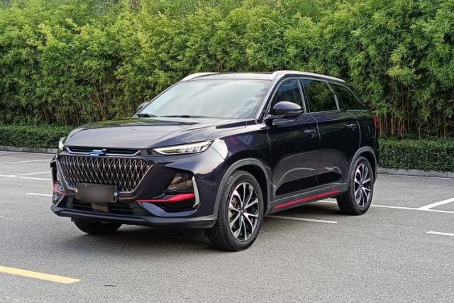 CHANGAN OSHAN X7 PLUS 2023 Enjoy Edition 1.5T Automatic Prestige 7-Seater usado