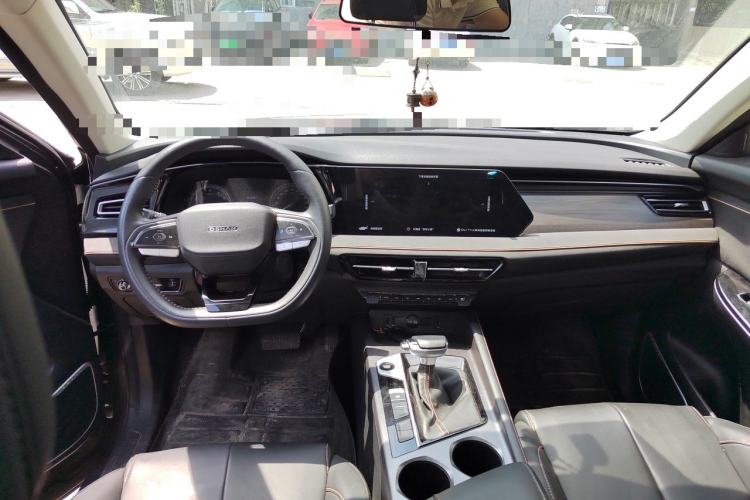 Used CHANGAN OSHAN X7 PLUS 2023 Enjoy Edition 1.5T Automatic Smart Version Center Console