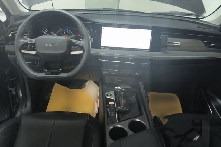 Used CHANGAN OSHAN X7 PLUS 2023 Enjoy Edition 1.5T Automatic Prestige Model Center Console