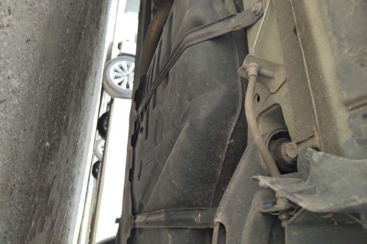 Used CHANGAN OSHAN X7 PLUS 2023 Enjoy Edition 1.5T Automatic Smart Version Chassis Rear Left