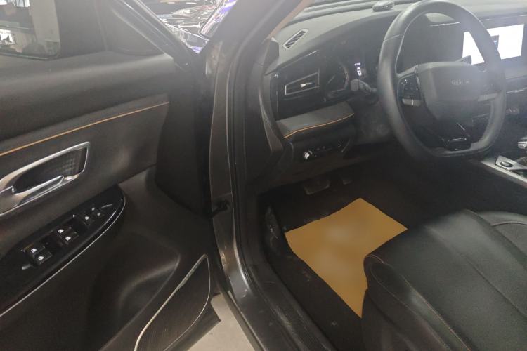 Used CHANGAN OSHAN X7 PLUS 2023 Enjoy Edition 1.5T Automatic Smart Edition 7-Seater Driver Seat