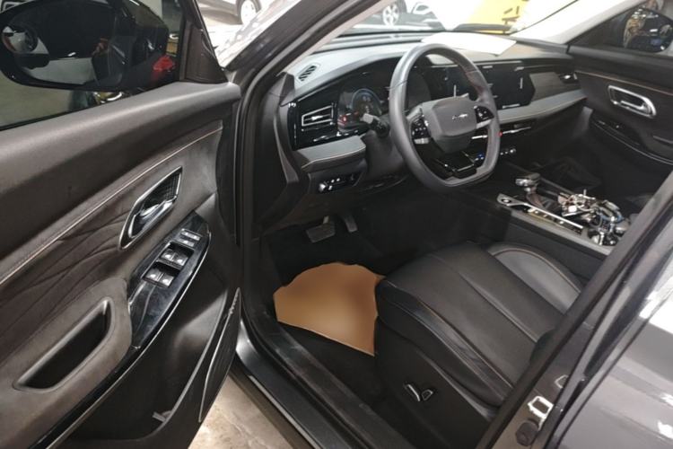 Used CHANGAN OSHAN X7 PLUS 2023 Enjoy Edition 1.5T Automatic Prestige Model Driver Seat