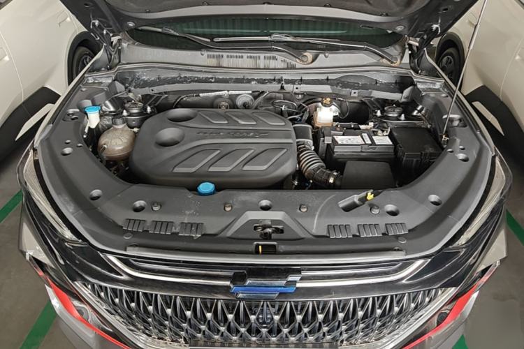 Used CHANGAN OSHAN X7 PLUS 2023 Enjoy Edition 1.5T Automatic Prestige 7-Seater Engine Bay