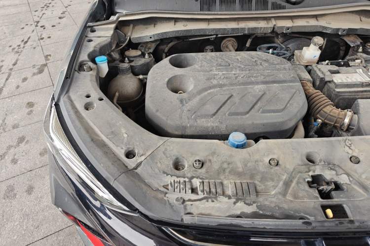 Used CHANGAN OSHAN X7 PLUS 2023 Enjoy Edition 1.5T Automatic Prestige 7-Seater Engine Bay Right