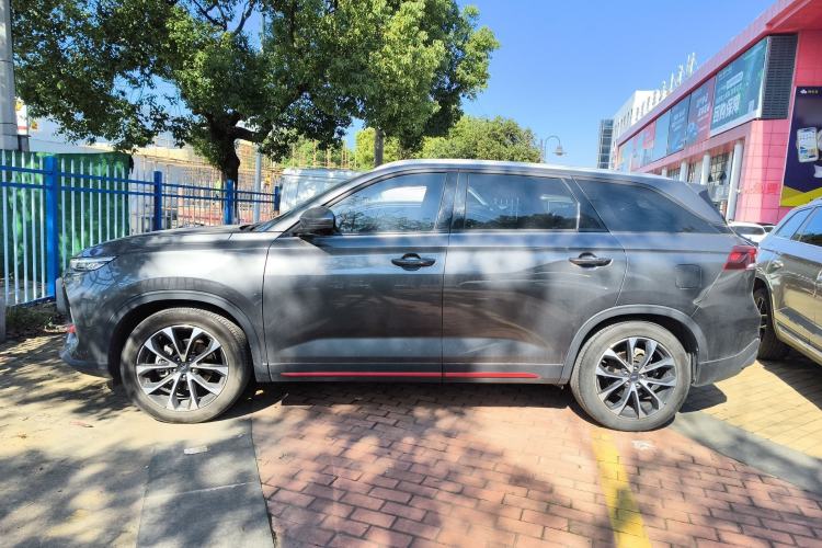 Used CHANGAN OSHAN X7 PLUS 2023 Enjoy Edition 1.5T Automatic Prestige 7-Seater Exterior 3