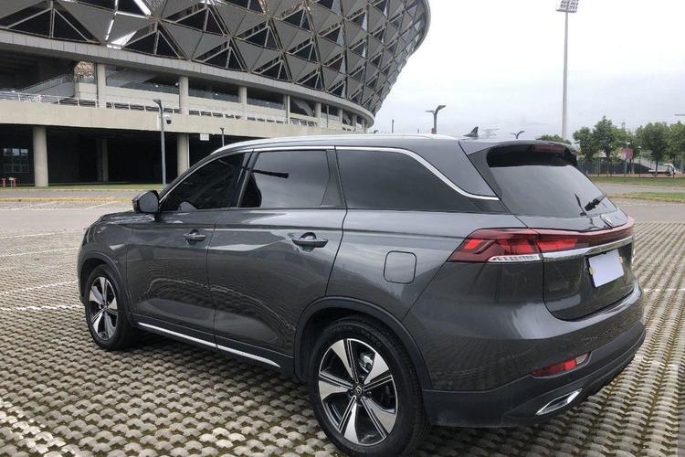 Used CHANGAN OSHAN X7 PLUS 2023 Enjoy Edition 1.5T Automatic Pilot Model 7 Seats Exterior 3